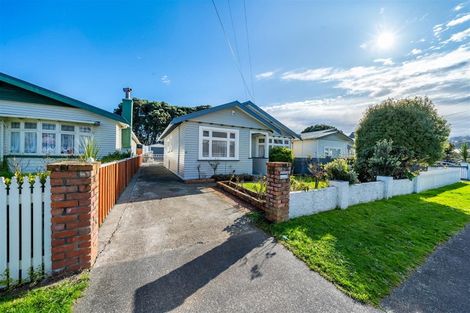 Photo of property in 43 Kensington Avenue, Petone, Lower Hutt, 5012