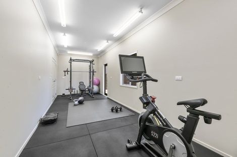 Photo of property in 64 Balboa Drive, Matakatia, Whangaparaoa, 0930