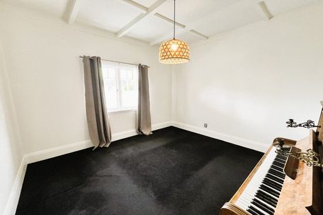 Photo of property in 71 Williams Street, Cambridge, 3434