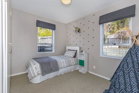 Photo of property in 7 Avoca Valley Road, Heathcote Valley, Christchurch, 8022