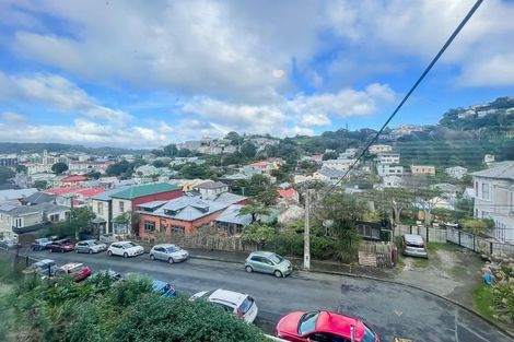 Photo of property in 12 Essex Street, Aro Valley, Wellington, 6021