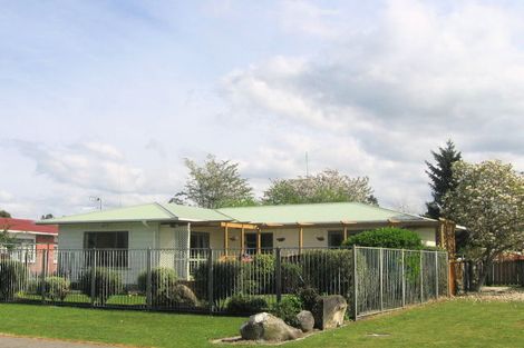 Photo of property in 15 Pukeko Street, Hillcrest, Rotorua, 3015