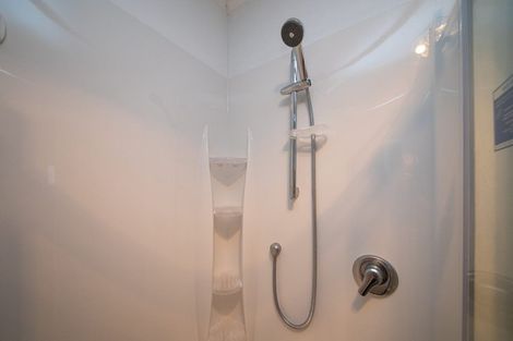 Photo of property in 8 Collingwood Court, Hokowhitu, Palmerston North, 4410