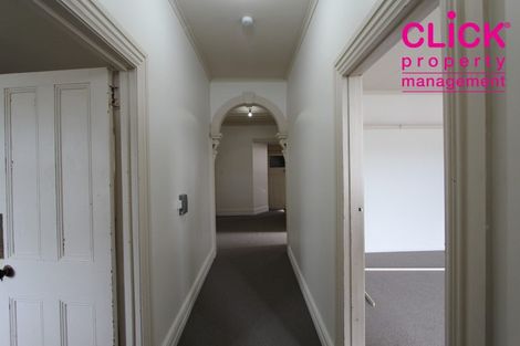 Photo of property in 233 Ravensbourne Road, Ravensbourne, Dunedin, 9022