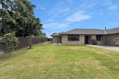 Photo of property in 35 Whitney Place, Rototuna North, Hamilton, 3210