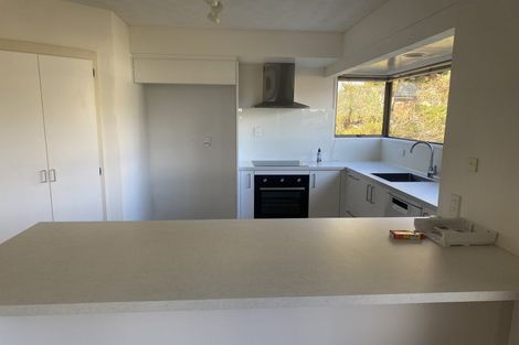 Photo of property in 20 Taupata Street, Redcliffs, Christchurch, 8081