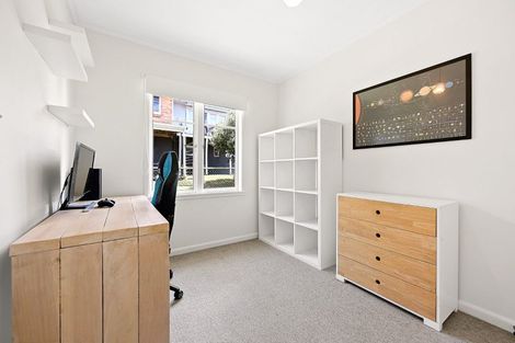 Photo of property in 3 Westney Place, Forest Lake, Hamilton, 3200