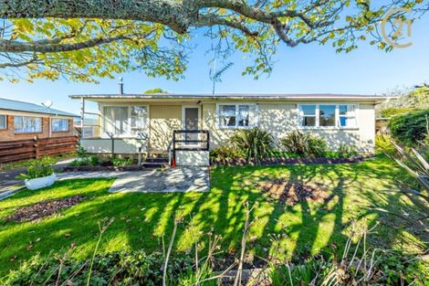 Photo of property in 14 Tatariki Street, Rosehill, Papakura, 2113