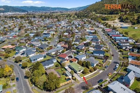 Photo of property in 54 Hartford Crescent, Totara Park, Upper Hutt, 5018