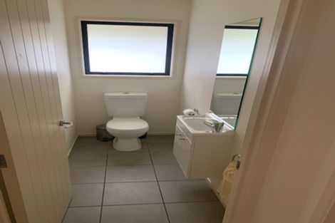 Photo of property in 116 Barbados Way, One Tree Point, 0118