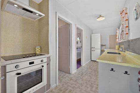 Photo of property in 28 Andersons Road, Charteris Bay, Governors Bay, 8971