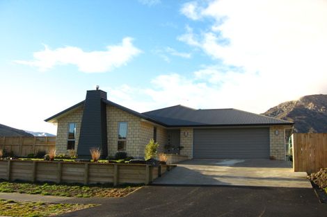 Photo of property in 21 Quill Street, Lake Hayes, Queenstown, 9304
