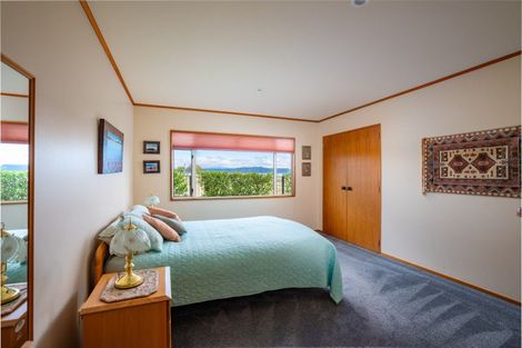 Photo of property in 10 Mahuta Road, Waitahanui, Taupo, 3378