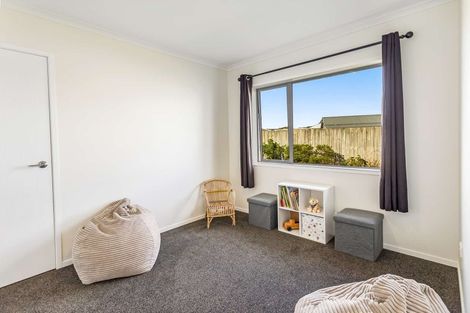 Photo of property in 17 Alf Simpson Drive, Whitianga, 3510