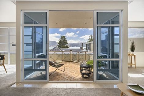 Photo of property in Trieste, 2/346 Oriental Parade, Oriental Bay, Wellington, 6011