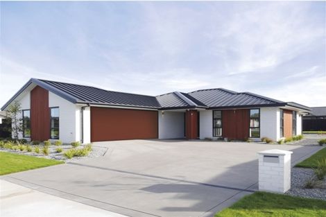 Photo of property in 13 Westpark Boulevard, Rangiora, 7400