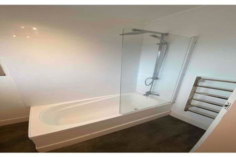 Photo of property in 443 Don Buck Road, Massey, Auckland, 0614