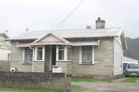 Photo of property in 98 Randwick Road, Moera, Lower Hutt, 5010
