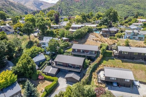 Photo of property in 3a Mcdonnell Road, Arrowtown, 9302