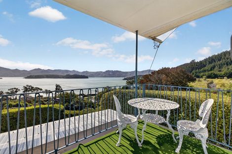 Photo of property in 28 Andersons Road, Charteris Bay, Governors Bay, 8971