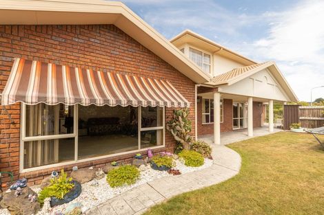 Photo of property in 6 Orlando Crescent, Waimairi Beach, Christchurch, 8083