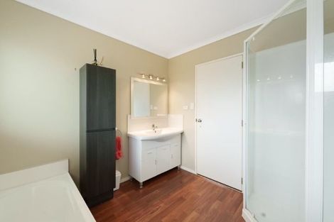 Photo of property in 34 Tarawera Street, Ohauiti, Tauranga, 3112