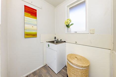 Photo of property in 151 Chichester Drive, Rosehill, Papakura, 2113