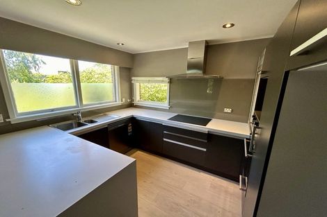 Photo of property in 5 Camelot Street, Ilam, Christchurch, 8041