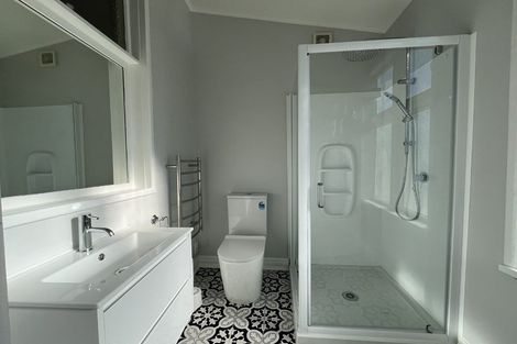 Photo of property in 24 Majoribanks Street, Mount Victoria, Wellington, 6011