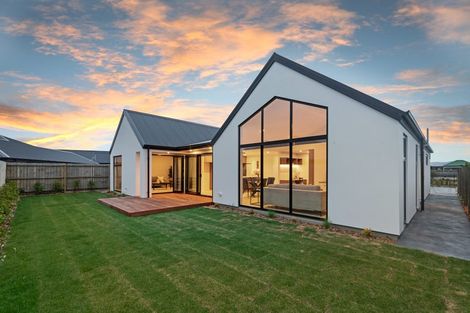 Photo of property in 131 Aviemore Drive, Marshland, Christchurch, 8083