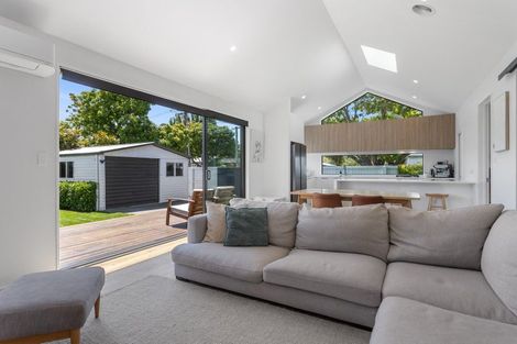 Photo of property in 1 Kensington Avenue, Mairehau, Christchurch, 8013