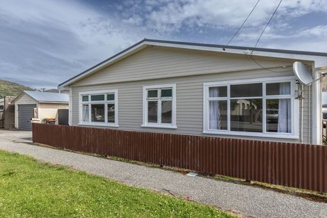 Photo of property in 62 Fox Street, Cobden, Greymouth, 7802