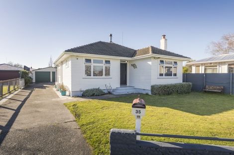 Photo of property in 35 West Street, Feilding, 4702