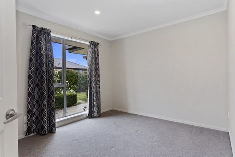 Photo of property in 50 Church Street, Oxford, 7430