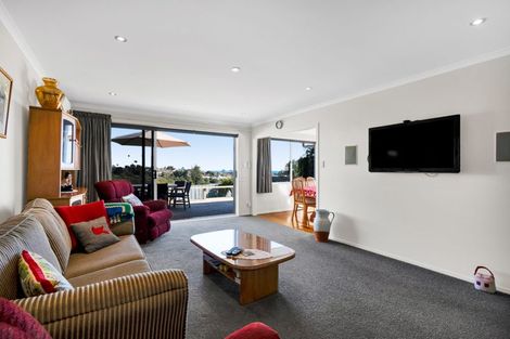 Photo of property in 78 Queens Road, Glen Avon, New Plymouth, 4312