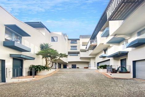 Photo of property in 7a Austin Street, Mount Victoria, Wellington, 6011