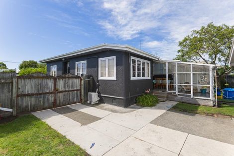 Photo of property in 14 Muir Street, Te Hapara, Gisborne, 4010
