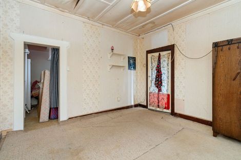 Photo of property in 9 Toi Street, Otaki Beach, Otaki, 5512