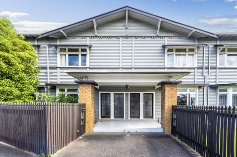 Photo of property in 4 Walters Road, Mount Wellington, Auckland, 1062