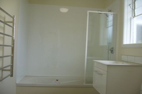 Photo of property in 77 Wilson Street, Newtown, Wellington, 6021
