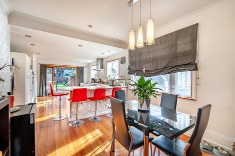 Photo of property in 43 Kensington Avenue, Petone, Lower Hutt, 5012