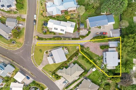 Photo of property in 101 Bruce Wallace Place, Whangamata, 3620