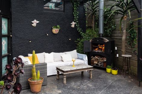 Photo of property in 16 Wentworth Street, Mornington, Wellington, 6021