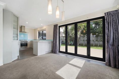 Photo of property in 5 Keven Road, Clarks Beach, Pukekohe, 2679