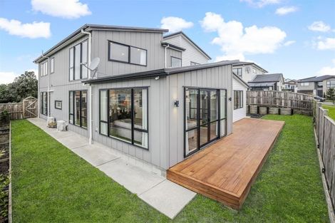 Photo of property in 319 Flat Bush School Road, Flat Bush, Auckland, 2019