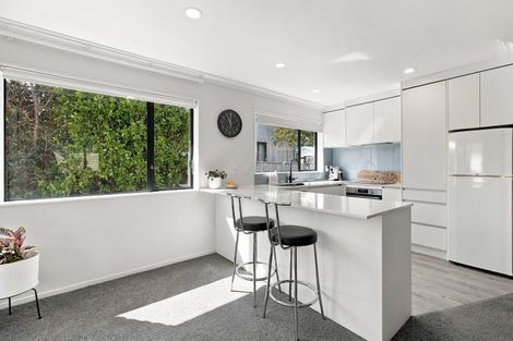 Photo of property in 3/30 Whiteley Street, Moturoa, New Plymouth, 4310