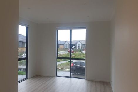 Photo of property in 9 Kahotea Place, Papamoa Beach, Papamoa, 3118