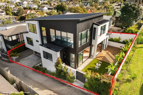 Photo of property in 6 Bevyn Street, Castor Bay, Auckland, 0620