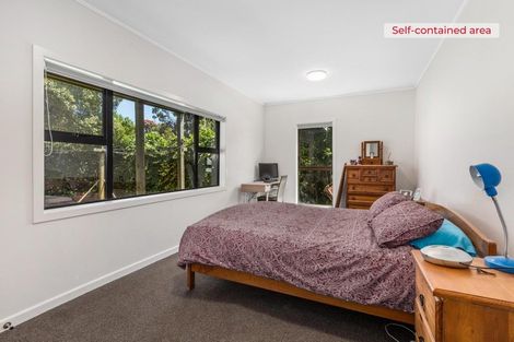 Photo of property in 3 Oak Avenue, Paremata, Porirua, 5024