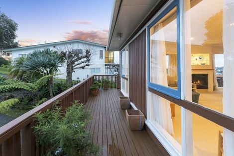 Photo of property in 51 Spence Road, Henderson, Auckland, 0612